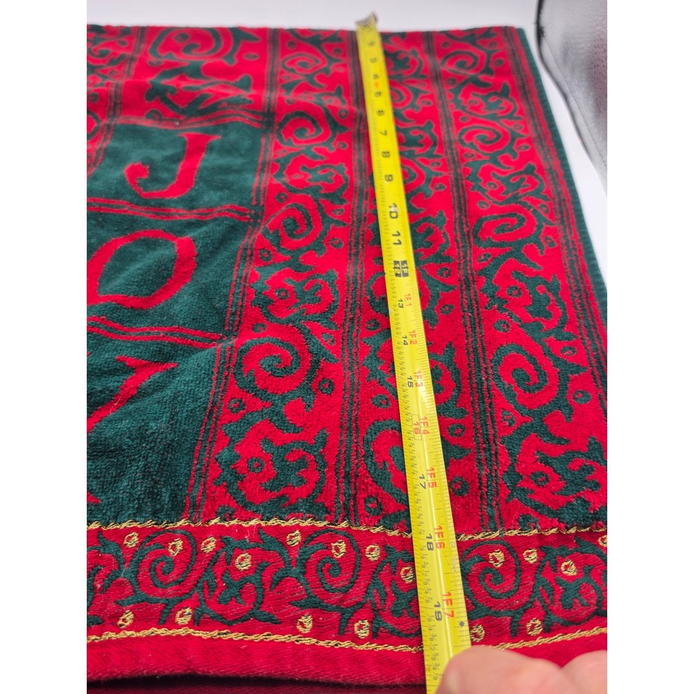 JCPenney Home Collection Christmas Joy Hand Towels Set of 2 Red Green Gold - Picture 8 of 9